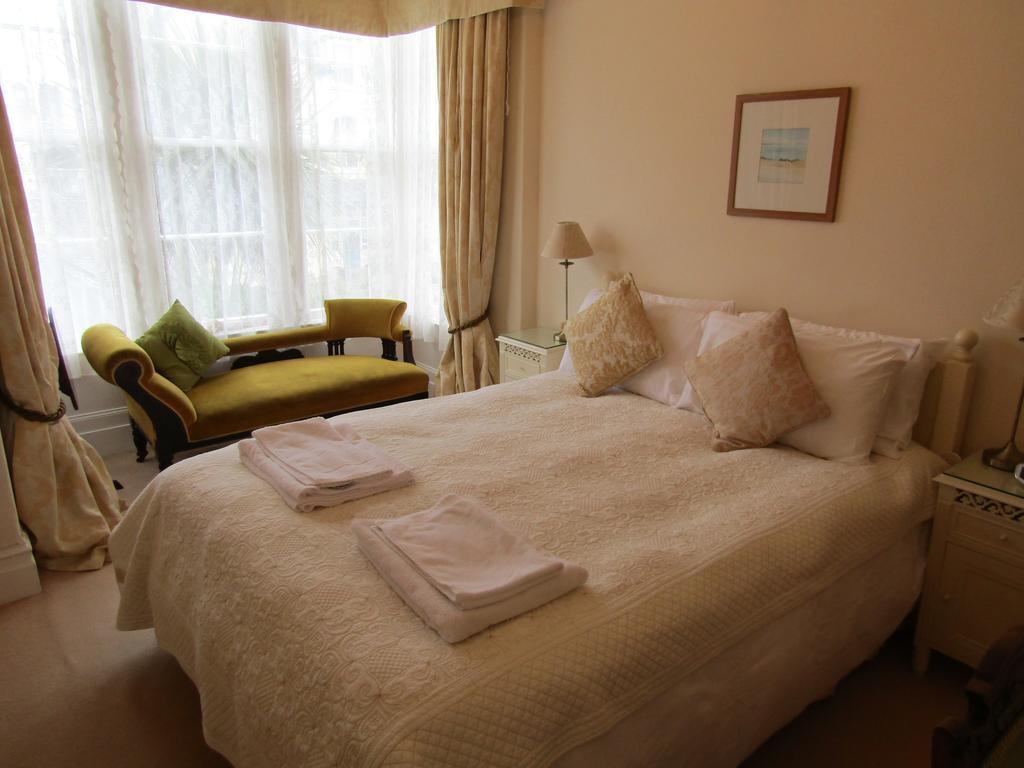 Harringtons At 14 Hotel Llandudno Eksteriør billede