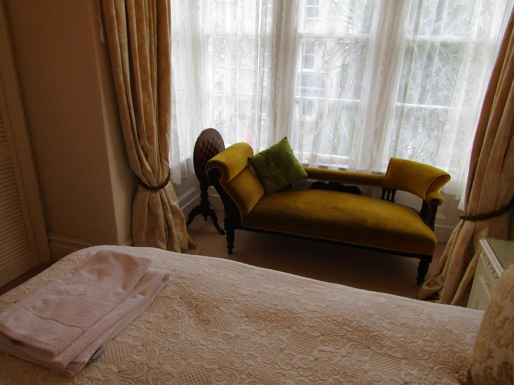 Harringtons At 14 Hotel Llandudno Eksteriør billede
